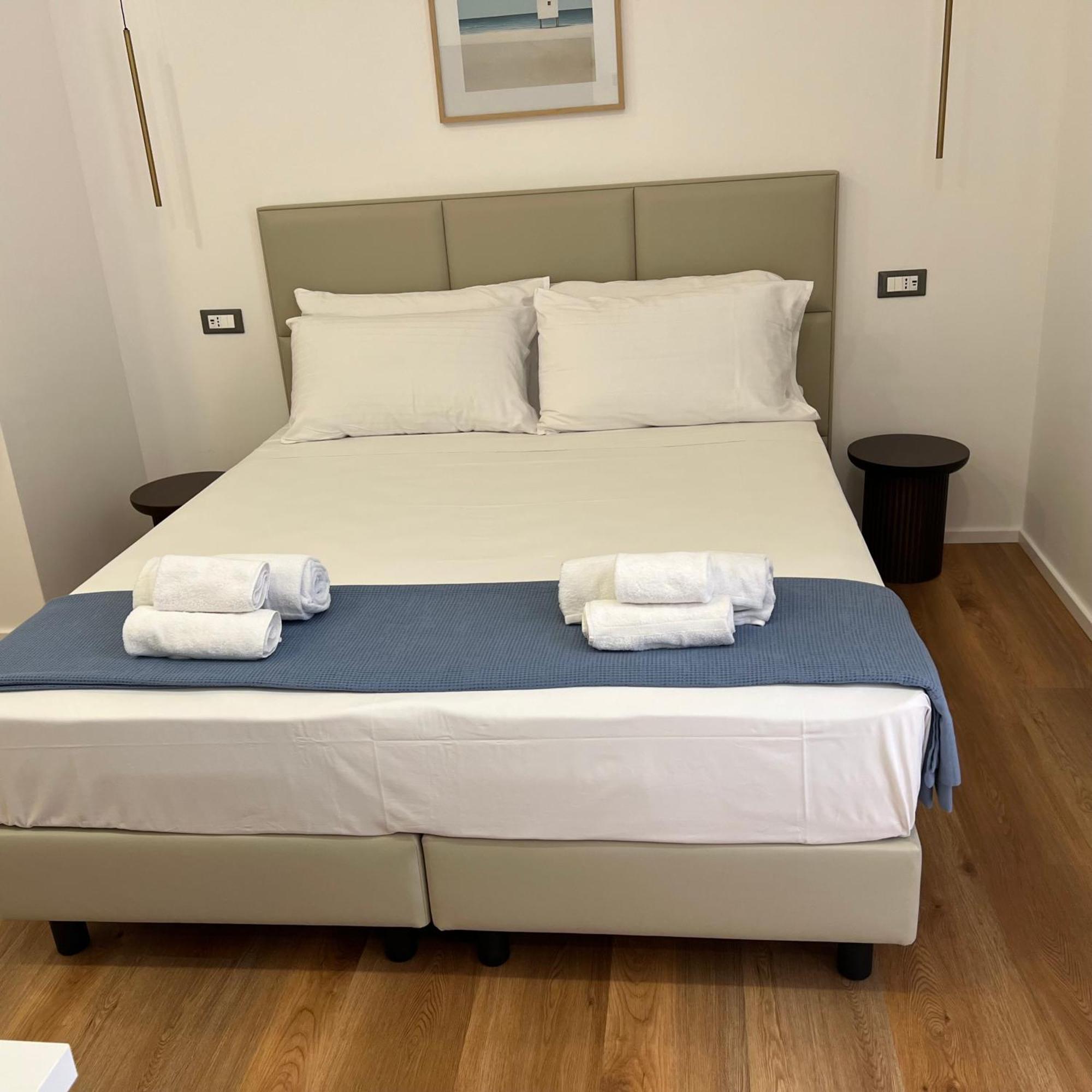 Sunrise Rooms La Spezia Exterior photo