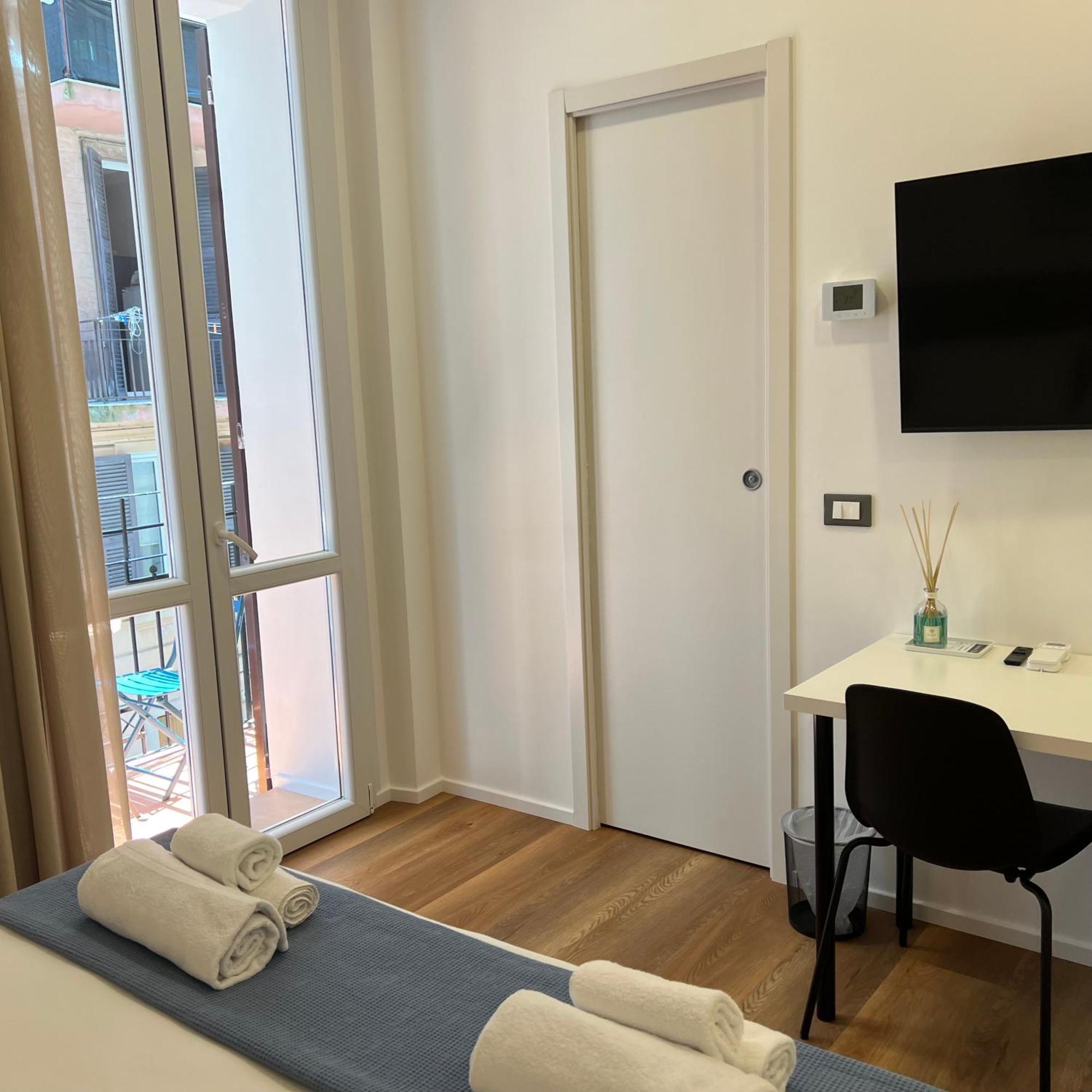 Sunrise Rooms La Spezia Exterior photo
